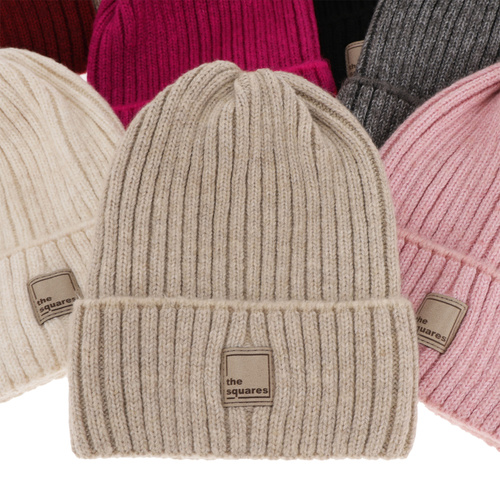 Czapka zimowa damska, różowa, z wełną merino Benedetta