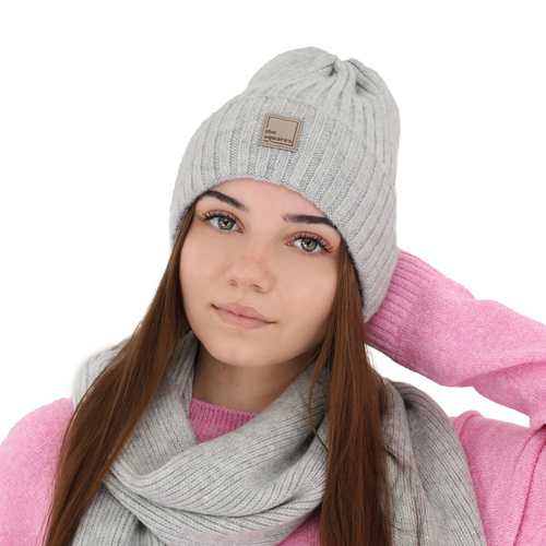 Czapka zimowa damska, różowa, z wełną merino Benedetta