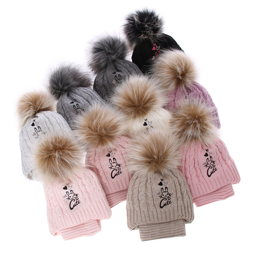 Czapka i komin dla dziewczynki zimowy komplet, różowy, z pomponem Treccia