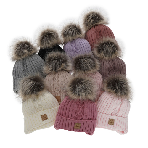Czapka i komin dla dziewczynki zimowy komplet, różowy, z pomponem Aida