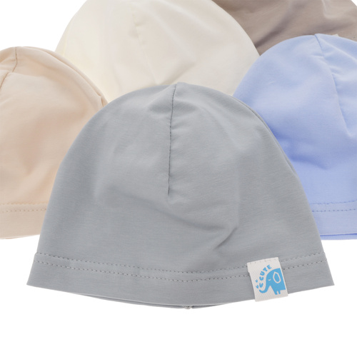 Czapka bawełniana dla chłopca jesienna, wiosenna, beżowa Alek