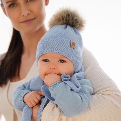 Czapka i szalik dla chłopca zimowy komplet, granatowy, z pomponem, z wełną merino, wiązany Rafael