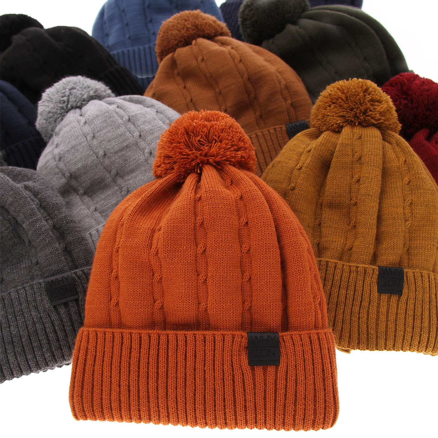 Czapka i komin dla chłopca zimowy komplet, czarny, z pomponem Deny