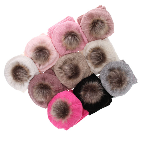 Beret i szalik dla dziewczynki zimowy komplet, różowy, z pomponem Elif