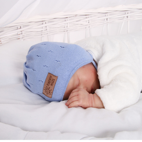 Czapka jesienna, wiosenna dla chłopca, beżowa, wiązana Bobi